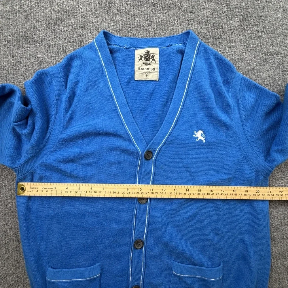 Express Mens Royal Blue Cotton V-Neck Cardigan Sweater Lion Logo Large